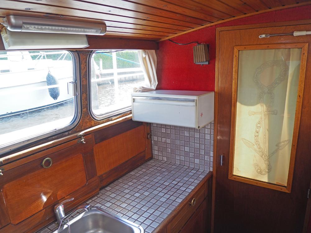 Cabin en avant, H&eacute;bergements